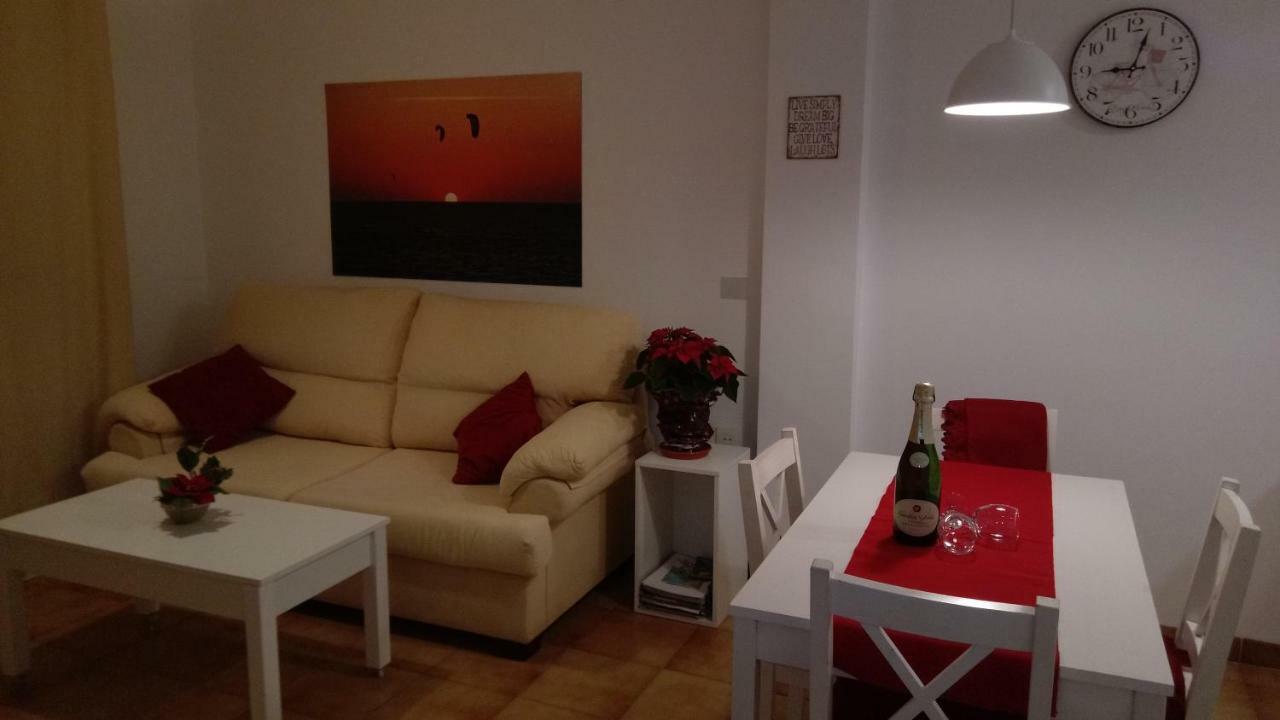 Bonito, Luminoso, Cerca Del Mar Con Parking Appartement Tarifa Buitenkant foto